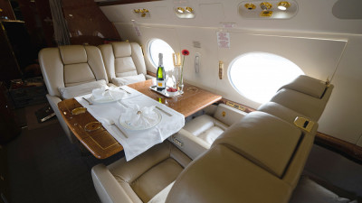 2008 Gulfstream G550: 
