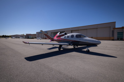 2019 Cirrus Vision Jet: 