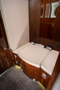 2012 Bombardier Challenger 300: 