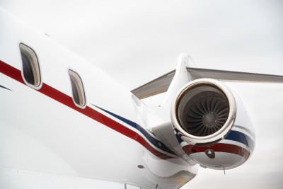 2012 Bombardier Challenger 300: 