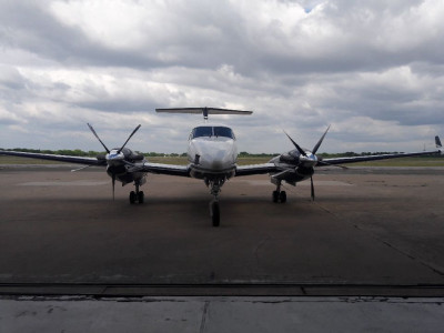 2000 Beechcraft King Air B200: 