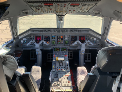 2014 Embraer Legacy 650: 