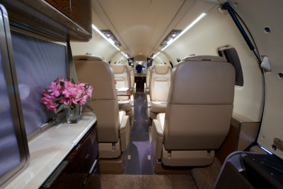 2014 Bombardier Learjet 75: 