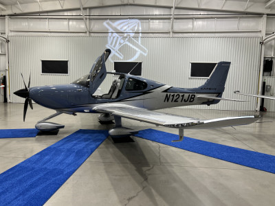 2021 Cirrus SR22T G6 GTS: 