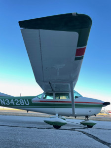 1963 Cessna 182F Skylane: 