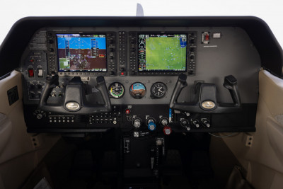 2010 Cessna T206H Stationair: 