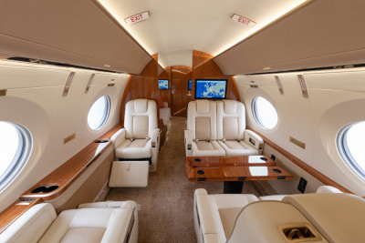2020 Gulfstream G500: Mid