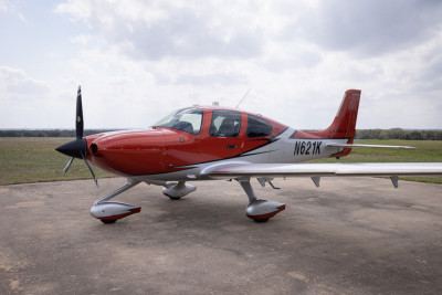 2021 Cirrus SR22 G6 GTS: 