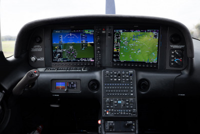 2021 Cirrus SR22 G6 GTS: 