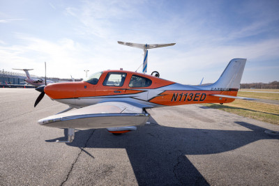 2018 Cirrus SR22 G6 GTS: 