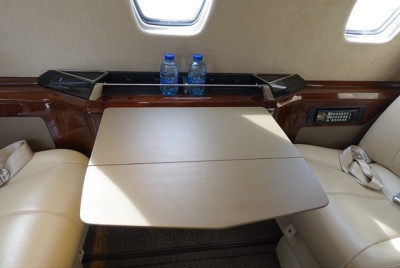 2016 Cessna Citation Sovereign+: Fold out table