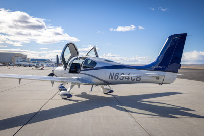 2015 Cirrus SR22T G5 GTS: 