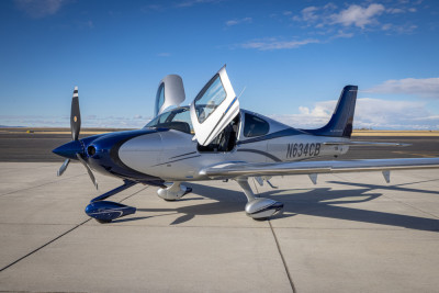 2015 Cirrus SR22T G5 GTS: 