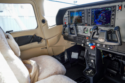 2015 Cessna 182T Skylane: 