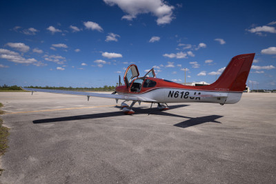 2018 Cirrus SR22 G6: 