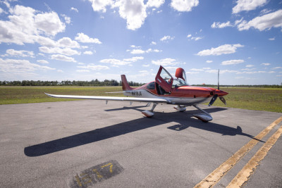 2018 Cirrus SR22 G6: 