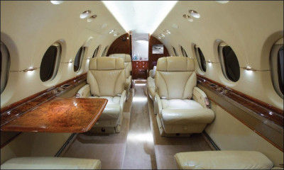 2009 Hawker 900XP: Interior