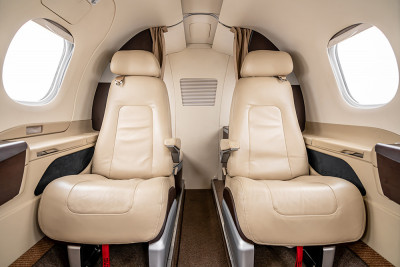 2012 Embraer Phenom 100: 