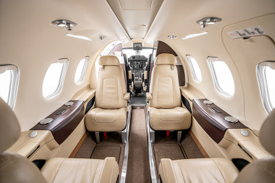 2012 Embraer Phenom 100: 