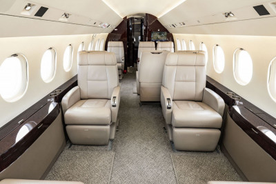 2014 Dassault Falcon 2000LXS: 