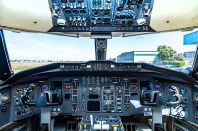 1995 Bombardier Challenger 601 - 3R: 