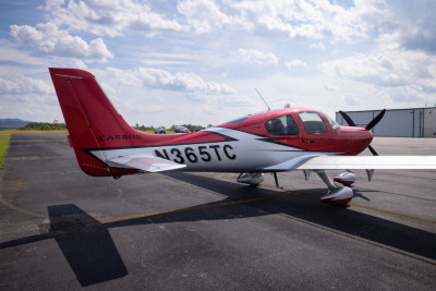 2022 Cirrus SR22T G6 GTS: 