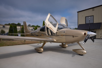 2007 Cirrus SR22 G3 GTS: 