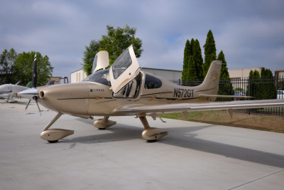 2007 Cirrus SR22 G3 GTS: 