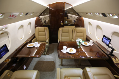 2004 Dassault Falcon 2000: 