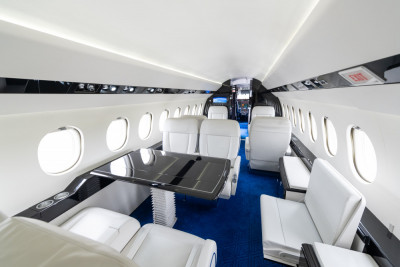 2002 Dassault Falcon 900C: 
