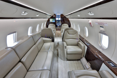 2013 Bombardier Challenger 300: Aft Looking Forward