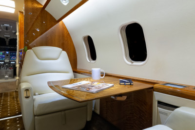 2013 Bombardier Challenger 300: 