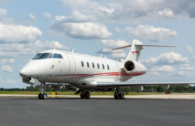 2013 Bombardier Challenger 300: 