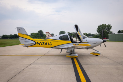 2014 Cirrus SR22T G5 GTS: 