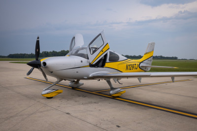 2014 Cirrus SR22T G5 GTS: 