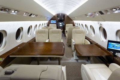 2011 Dassault Falcon 2000LX: 