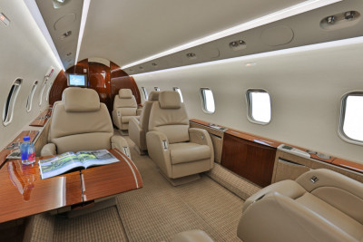 2005 Bombardier Challenger 300: 