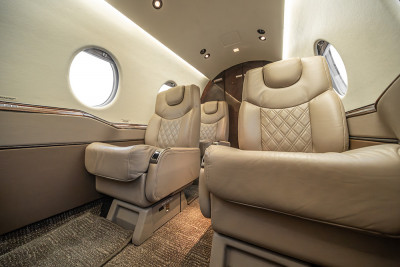 2007 Hawker 400XP: 