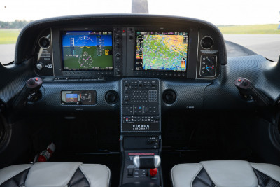2015 Cirrus SR22 G5: 