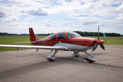 2017 Cirrus SR22T G6 GTS: 