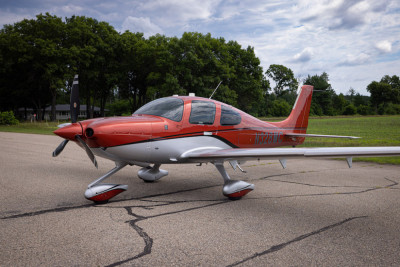2017 Cirrus SR22T G6 GTS: 