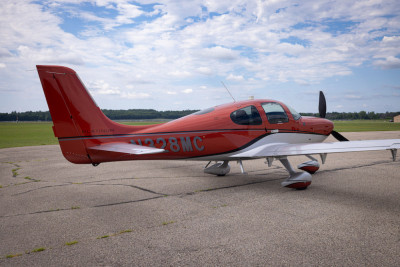 2017 Cirrus SR22T G6 GTS: 