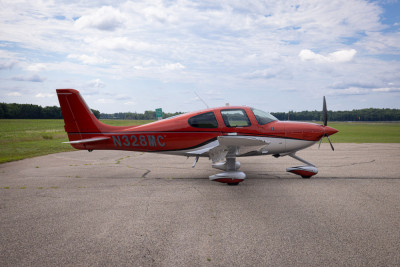 2017 Cirrus SR22T G6 GTS: 