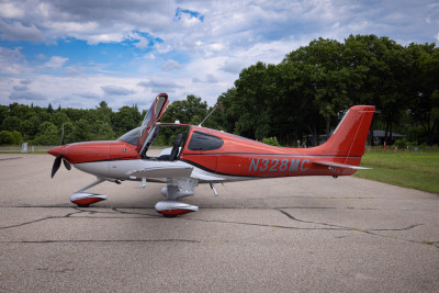 2017 Cirrus SR22T G6 GTS: 