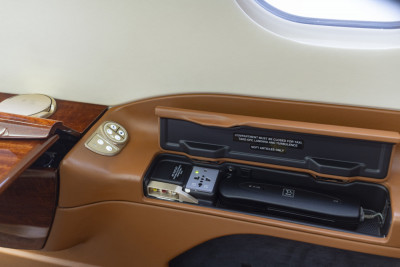 2014 Embraer Phenom 300: 