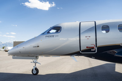 2014 Embraer Phenom 300: 