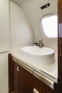 2014 Embraer Phenom 300: 