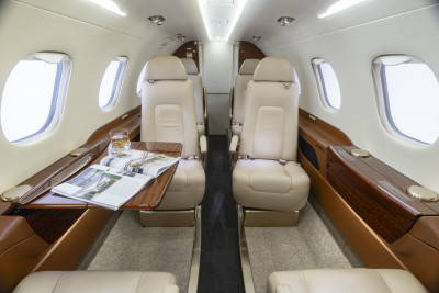 2014 Embraer Phenom 300: 