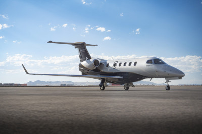 2014 Embraer Phenom 300: 