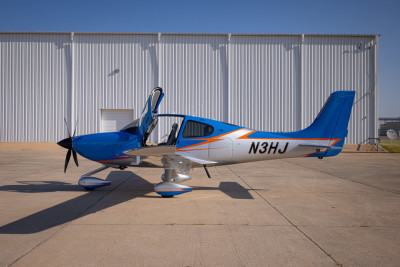 2023 Cirrus SR22T G6 GTS: 